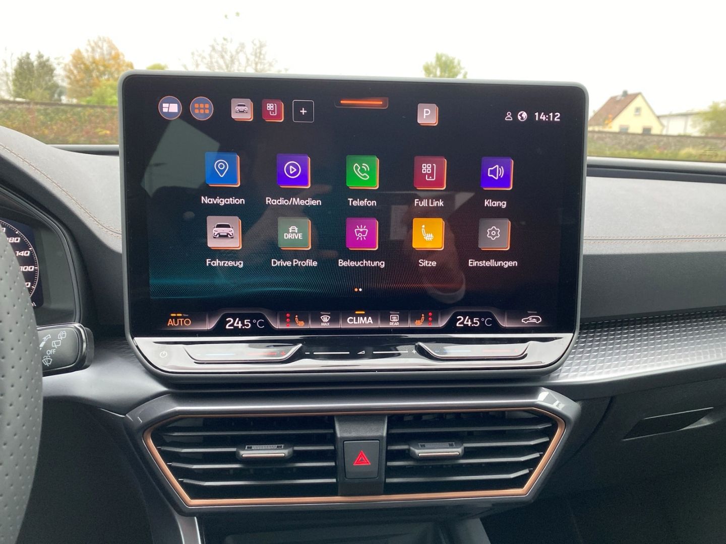 Fahrzeugabbildung CUPRA Leon Sportstourer VZ 4Drive*NAVI*MATRIX*CAM*SHZ*