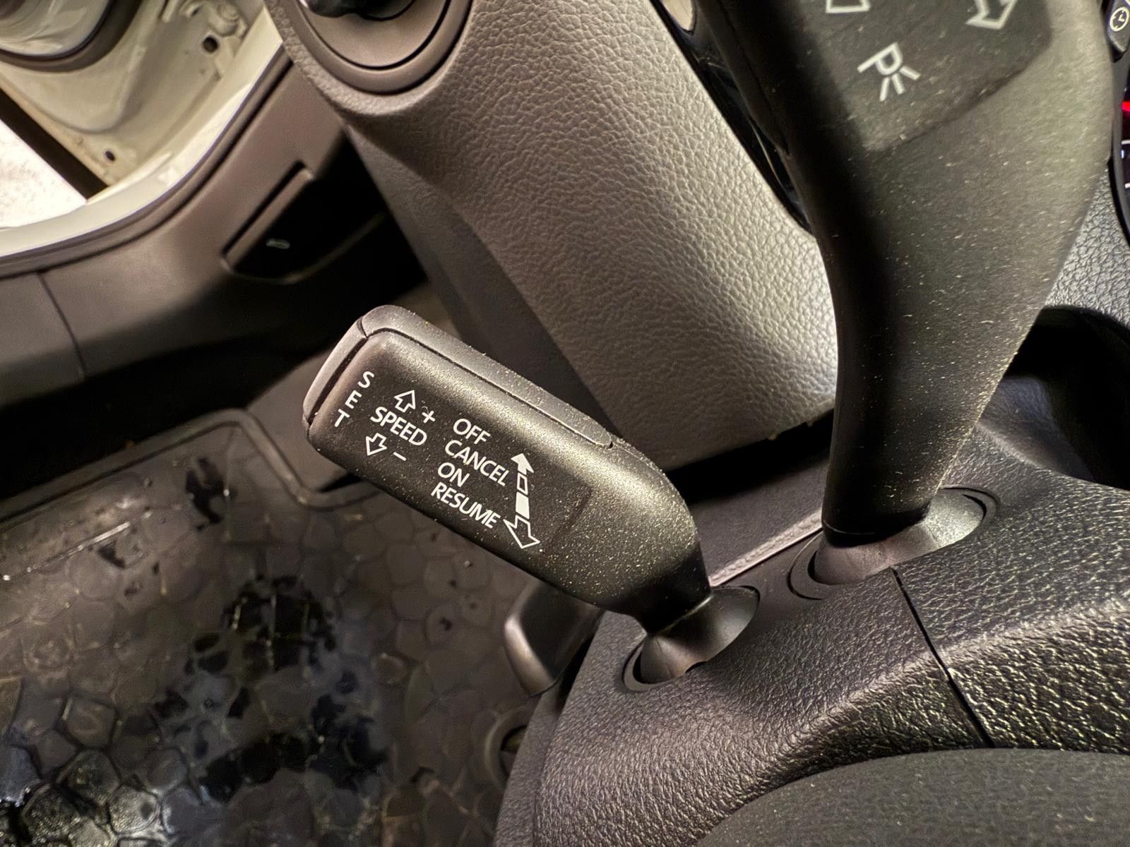 Fahrzeugabbildung SEAT Alhambra Style / NAVI / KLIMA / KAMERA