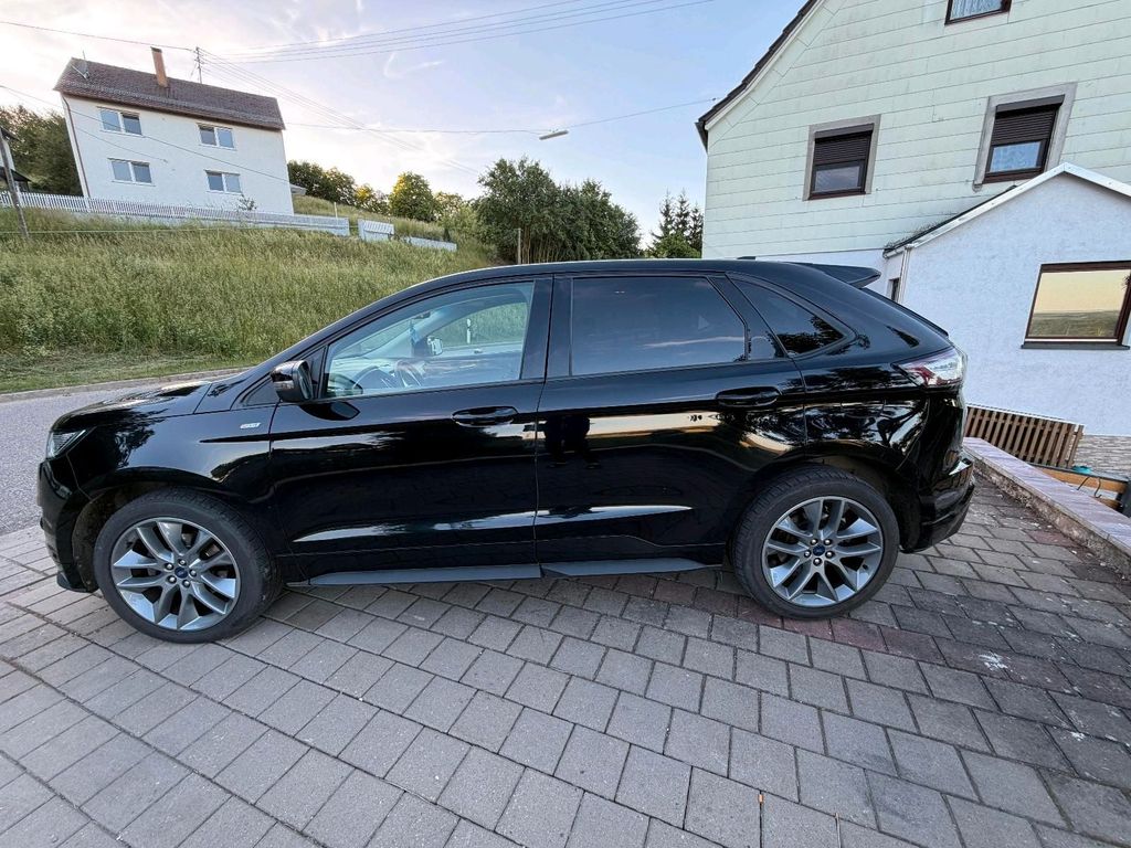 Image of Ford Edge