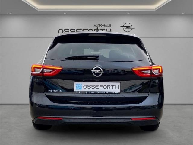 Opel Insignia Sports Tourer Elegance 1.5D MT LED+NAVI