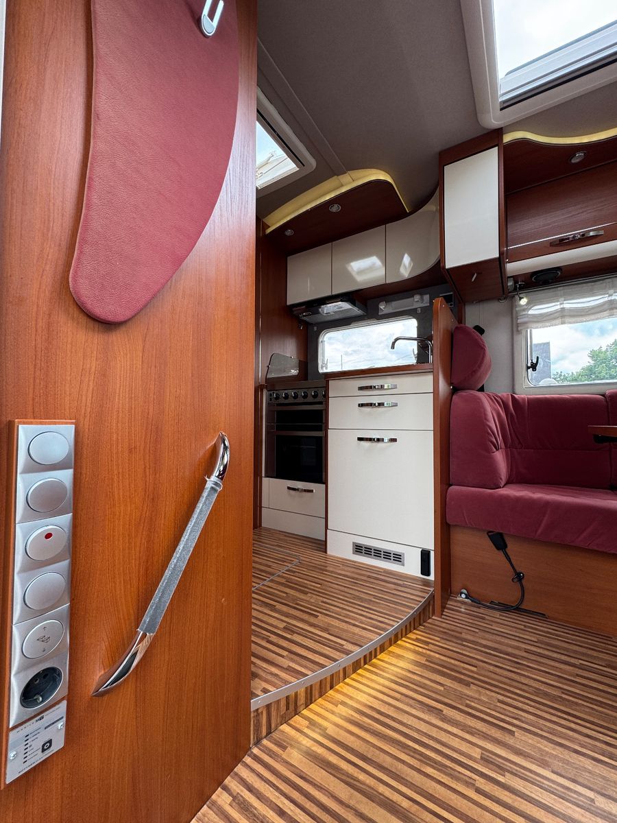 Fahrzeugabbildung Frankia I 7400 COMFORT CLASS MERCEDES SPRINTER 3.0 VOLL