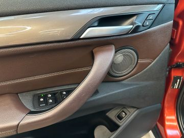 BMW X1 xDrive 20 d xLine *H&K*LED*Navi*