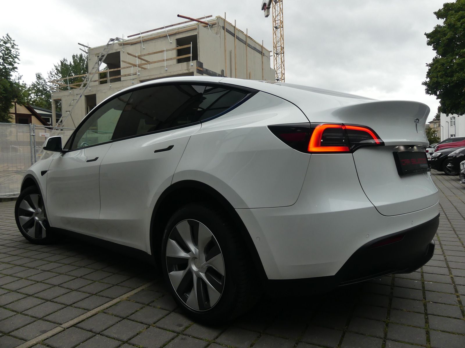 Tesla Model Y Long Range Dual AWD 378KW/PANO/LED/KAM foto 21