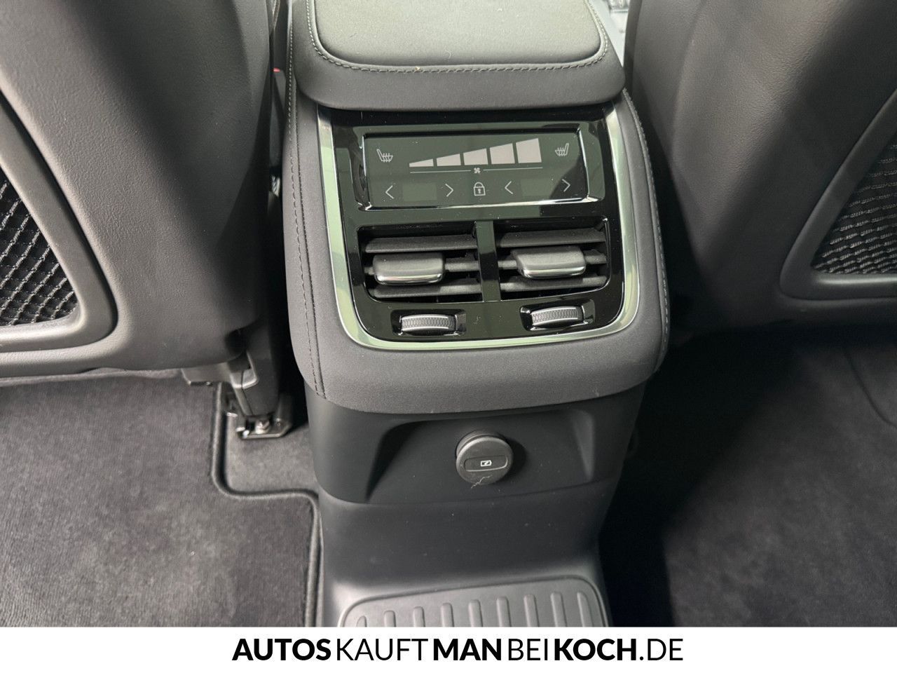 Volvo XC90 - Bild 24