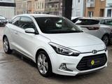 Hyundai i20 1.4 Style Coupe 1.Hand Klima TÜV Neu - Hyundai i20: Style