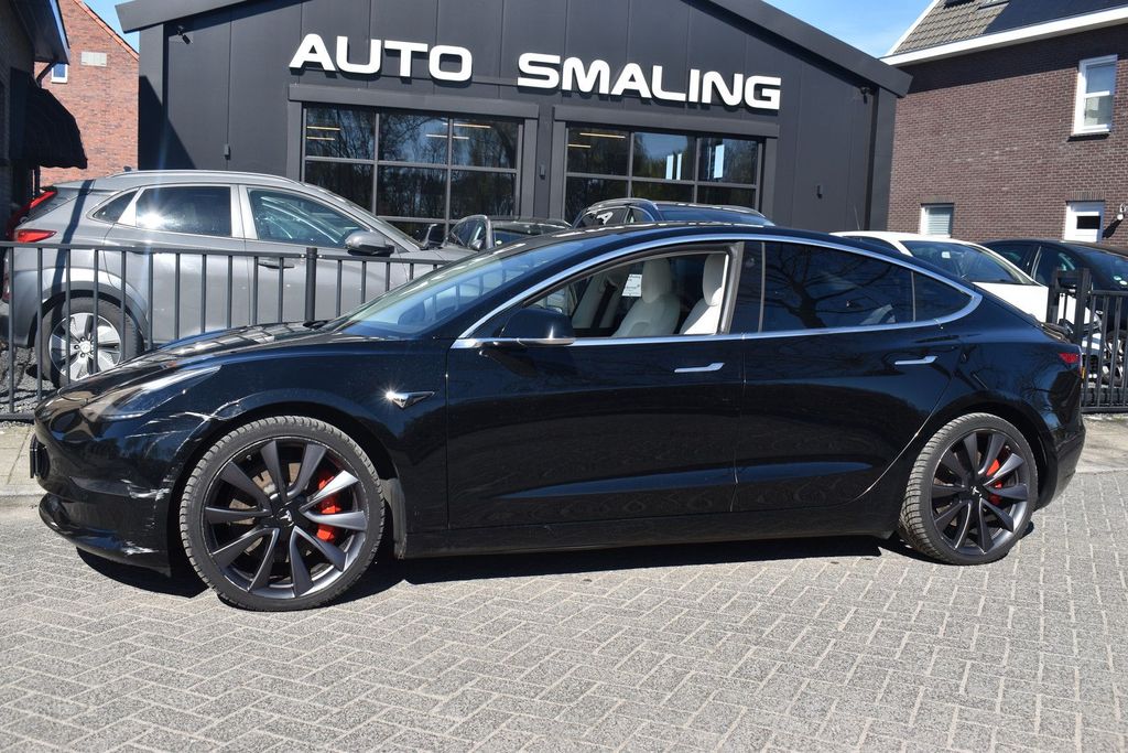 Image of Tesla Model 3