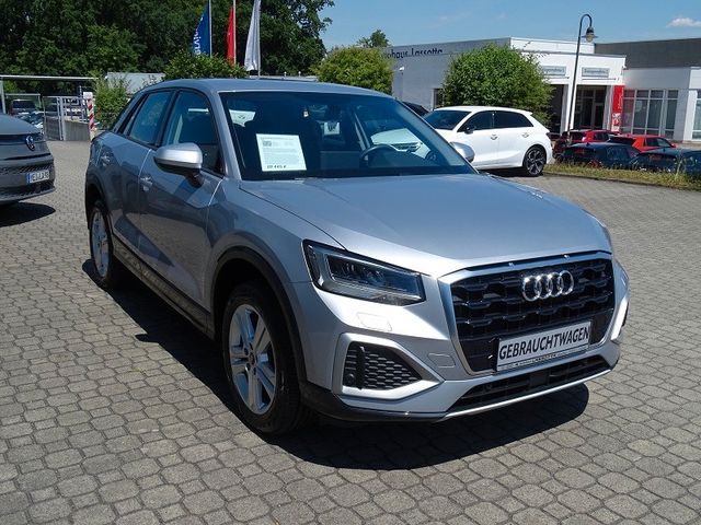 Q2 30 TFSI advanced / Komfort-Paket Plus