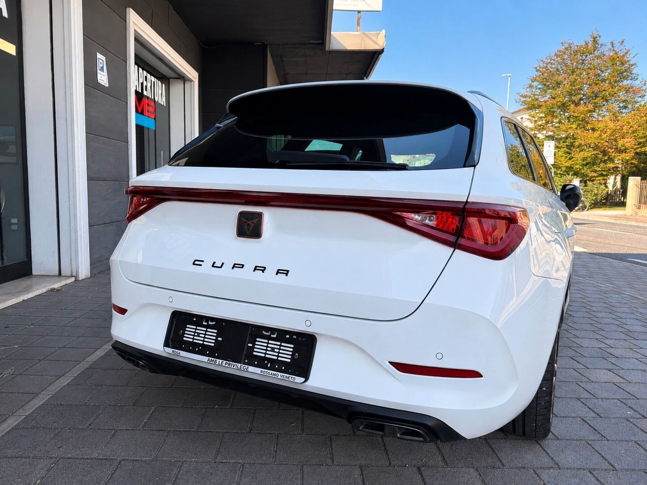 Other Cupra Leon Sportstourer 1.5 Hybrid 150 CV DSG imagem 2