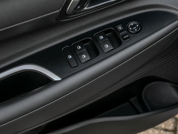 Hyundai i20 1.0 Prime Spurhalteassistent Kamera BOSE