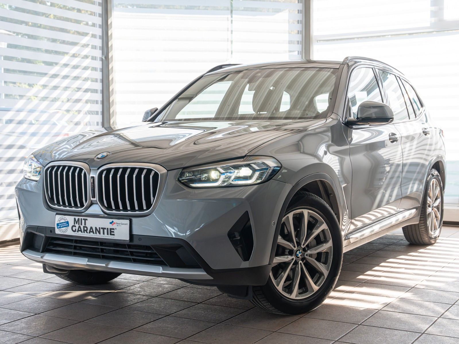 BMW X3 xD30d LASER 360° DriveAssist H/K DA LenkHzg