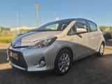 Toyota Yaris Life YARIS Hybrid 1.5 Navi DAB Allwetter.  - Toyota Yaris Gebrauchtwagen in Düsseldorf