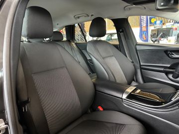 MYAUTOCENTER – Gebraucht- und Jahreswagen mit Werkstattservice in Pfaffenhofen Mercedes-Benz C 200 *VOLLDIGITAL*KEYLESS*2-ZONEN*ACC*NAVI*