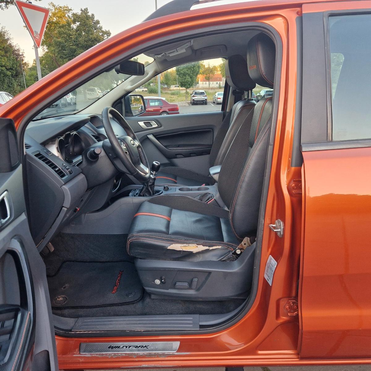 FORD RANGER WILDTRAK 3.2 200ch BVM Treuil électrique Attelage Historique présent - 2EME MAIN