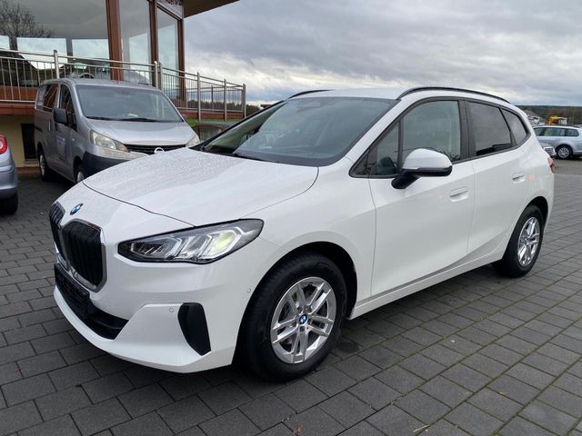 BMW 218d Active Tourer NAVI KAMERA AHK MASSAGE SHZ