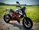 KTM Duke 690 R mit vielen Extras - Offers matching your search criteria