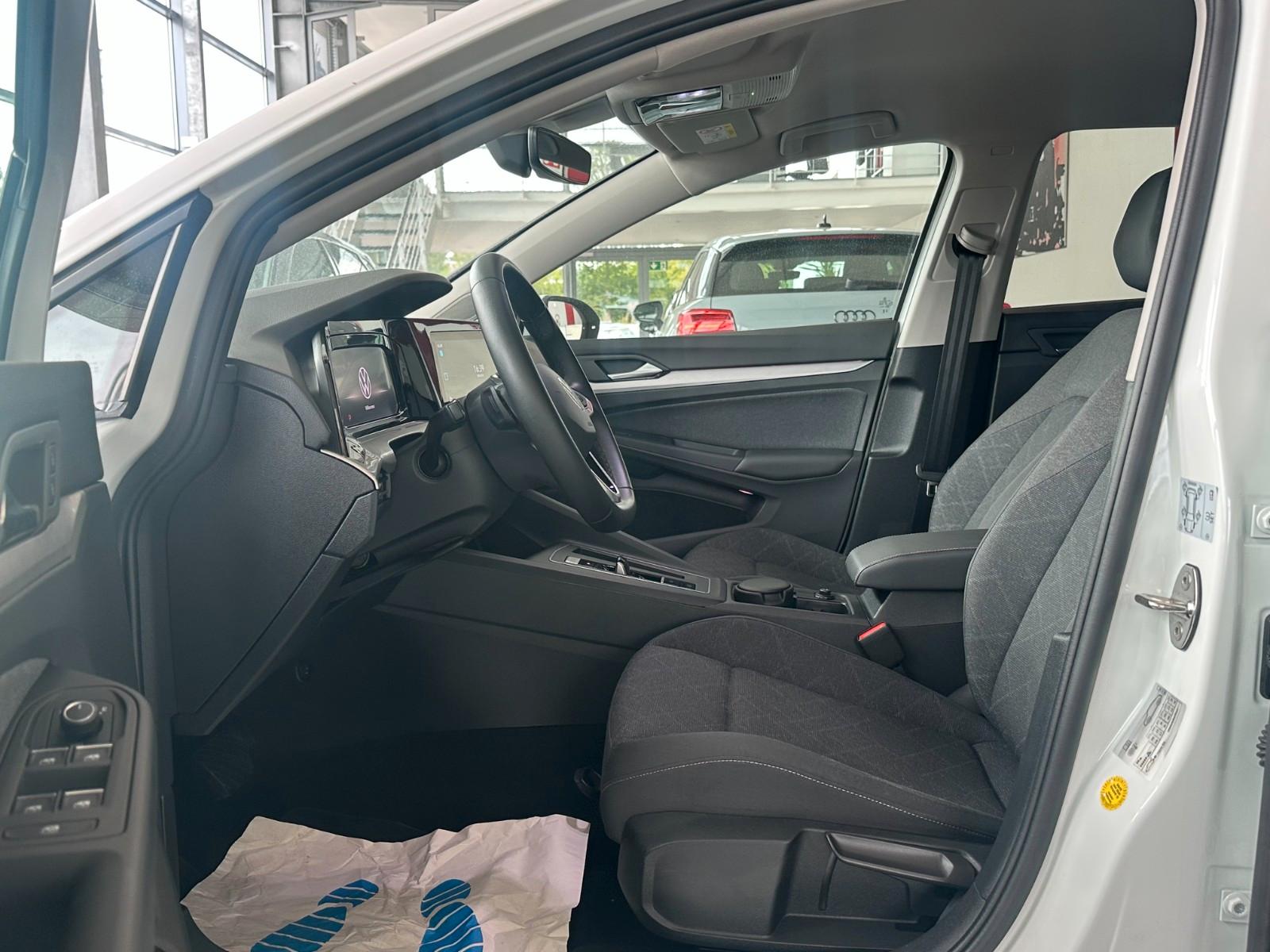 Volkswagen Golf VIII Limo 2.0 TDI DSG,Kamera,Navi,LED,1Hd, миниатюра 9