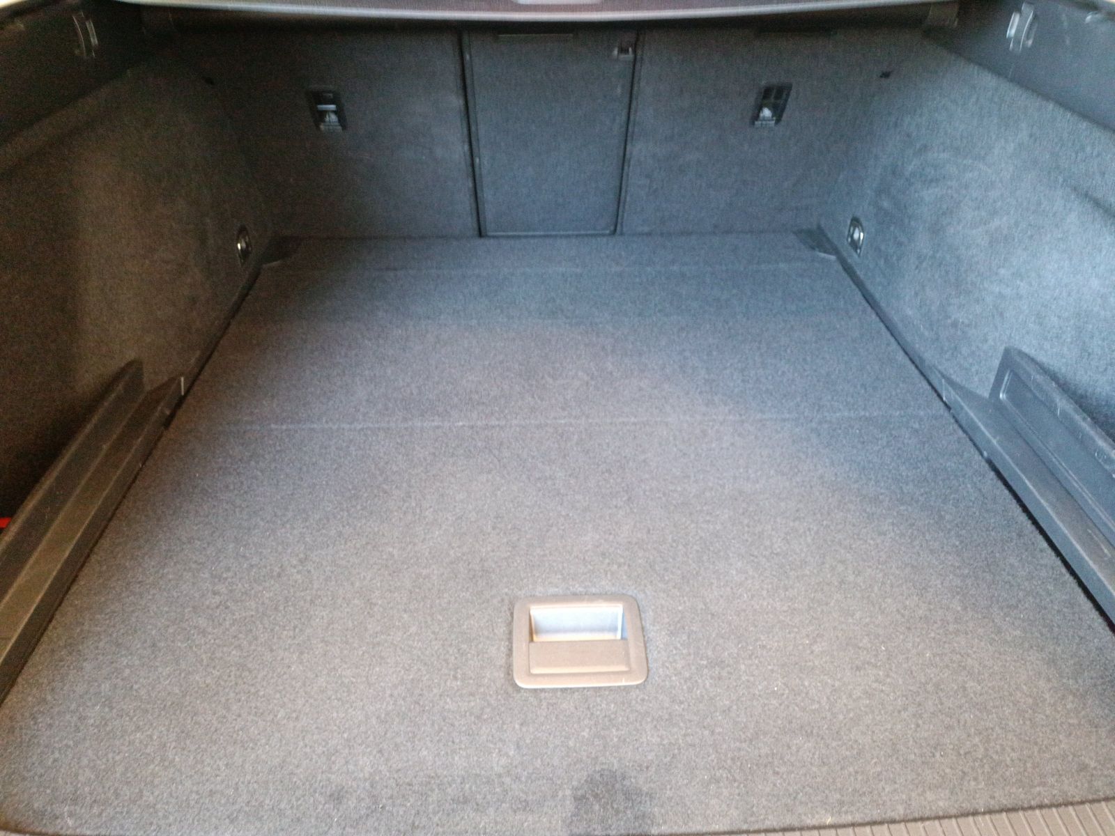 Volkswagen Passat - Bild 18