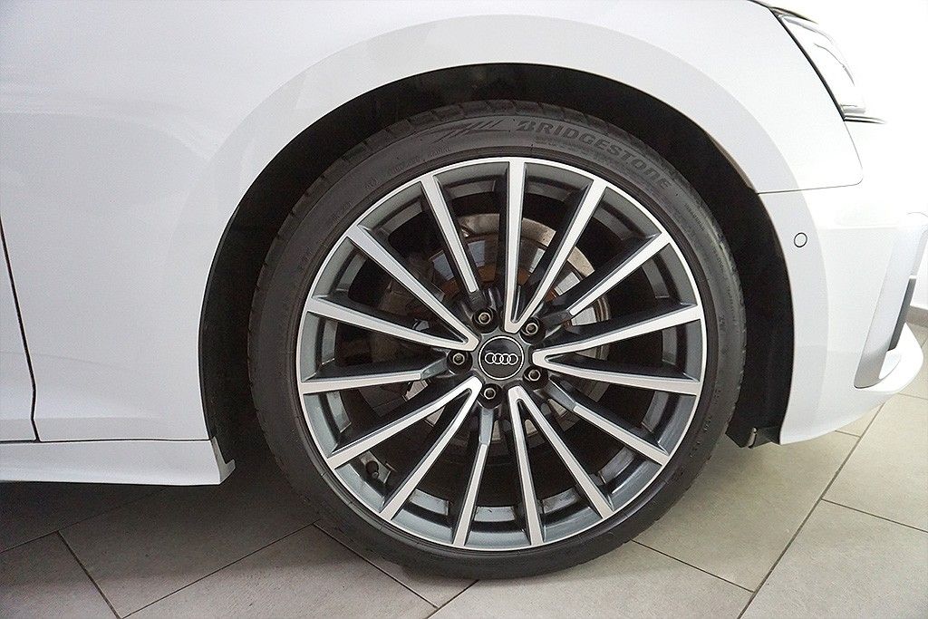 Audi A5 35TDI S-Tronic 2xS-Line Virt. Pano AHK StHz foto 5