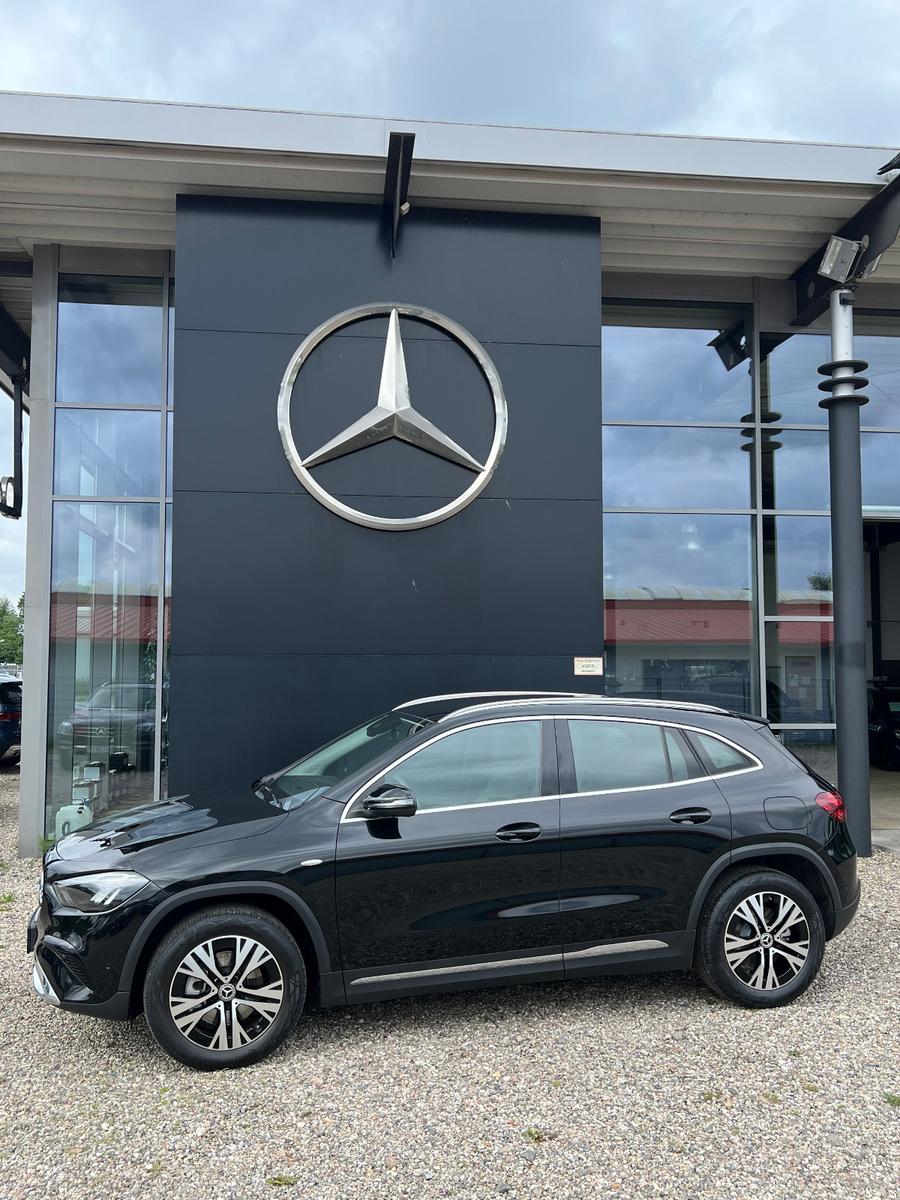 Mercedes-Benz GLA 250 e  Progressive*Kamera*Lenkradheizung*LED