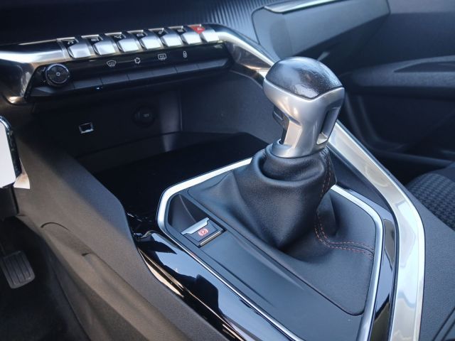 Peugeot 3008 PureTech 130 Stop & Start Active