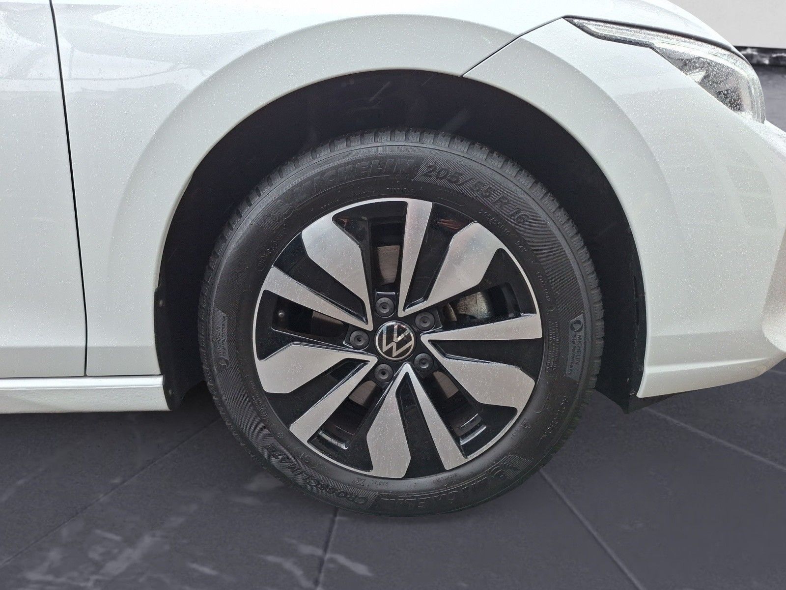 Volkswagen Golf - Bild 12