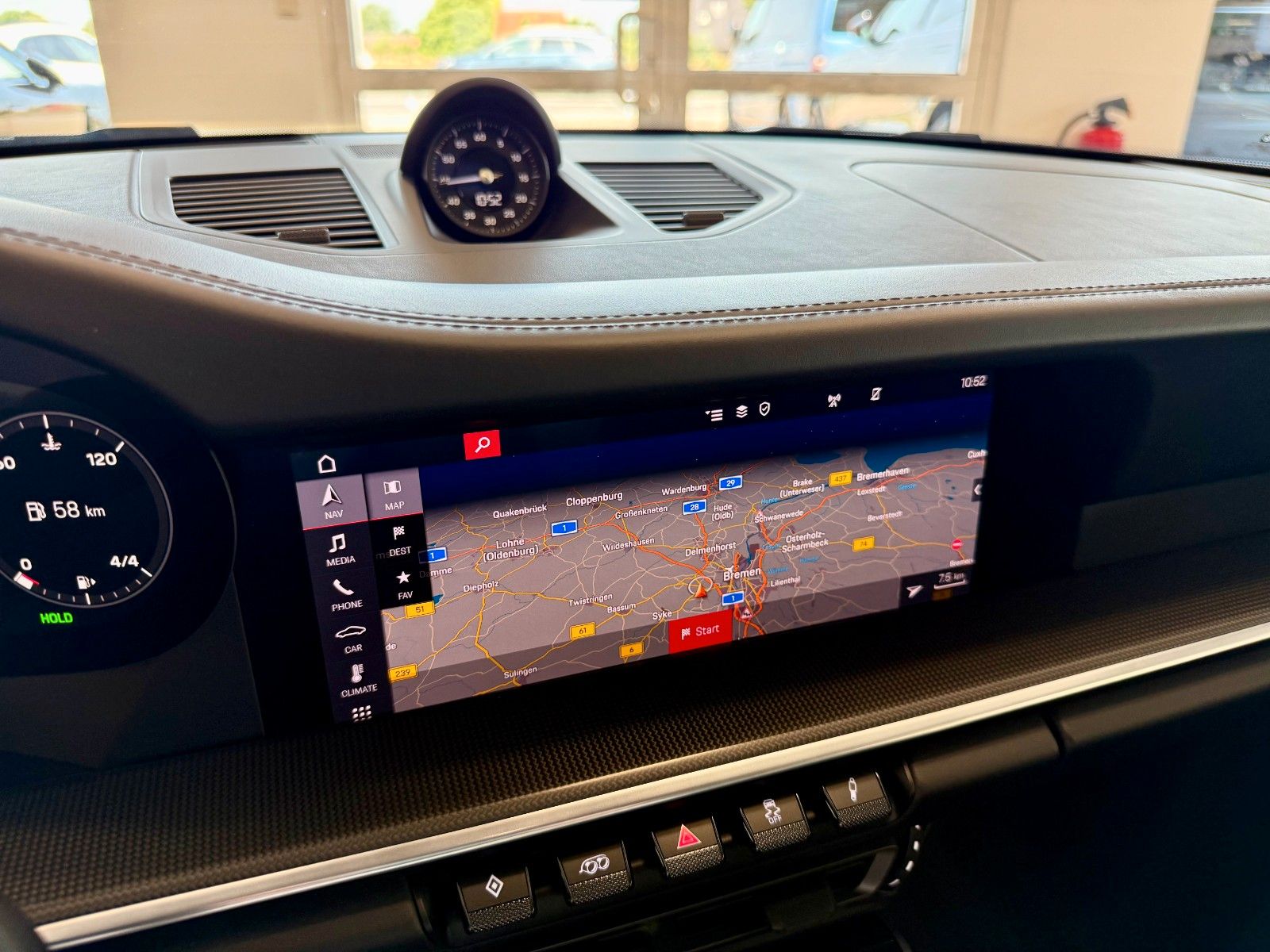 Fahrzeugabbildung Porsche 911 992 Carrera 4S SportDesign/ACC/SCP/APPROVED