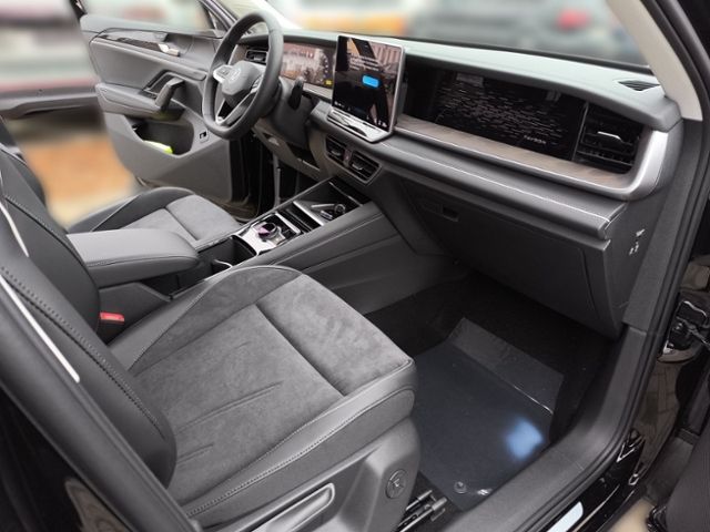 Fahrzeugabbildung Volkswagen Tayron Elegance 2.0 TDI SCR 110 kW (150 PS) 7-Ga