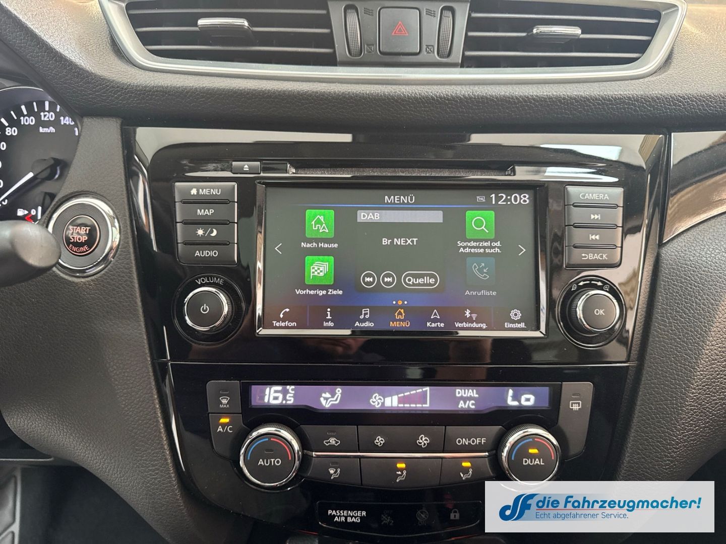 Fahrzeugabbildung Nissan Qashqai Zama Panorama Navi 360 Kamera Mehrzonenk