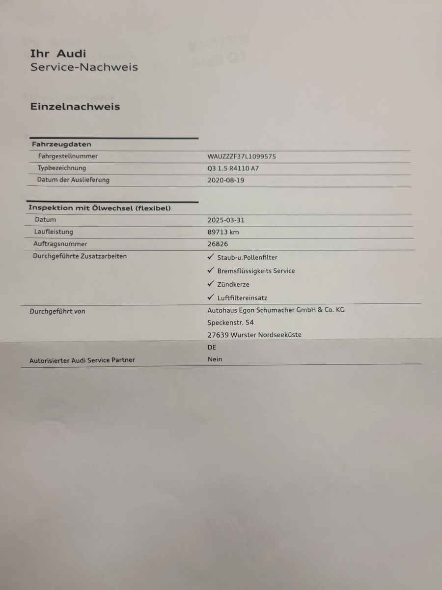 Fahrzeugabbildung Audi Q3 35 TFSI advanced / LED / AHK / KAMERA