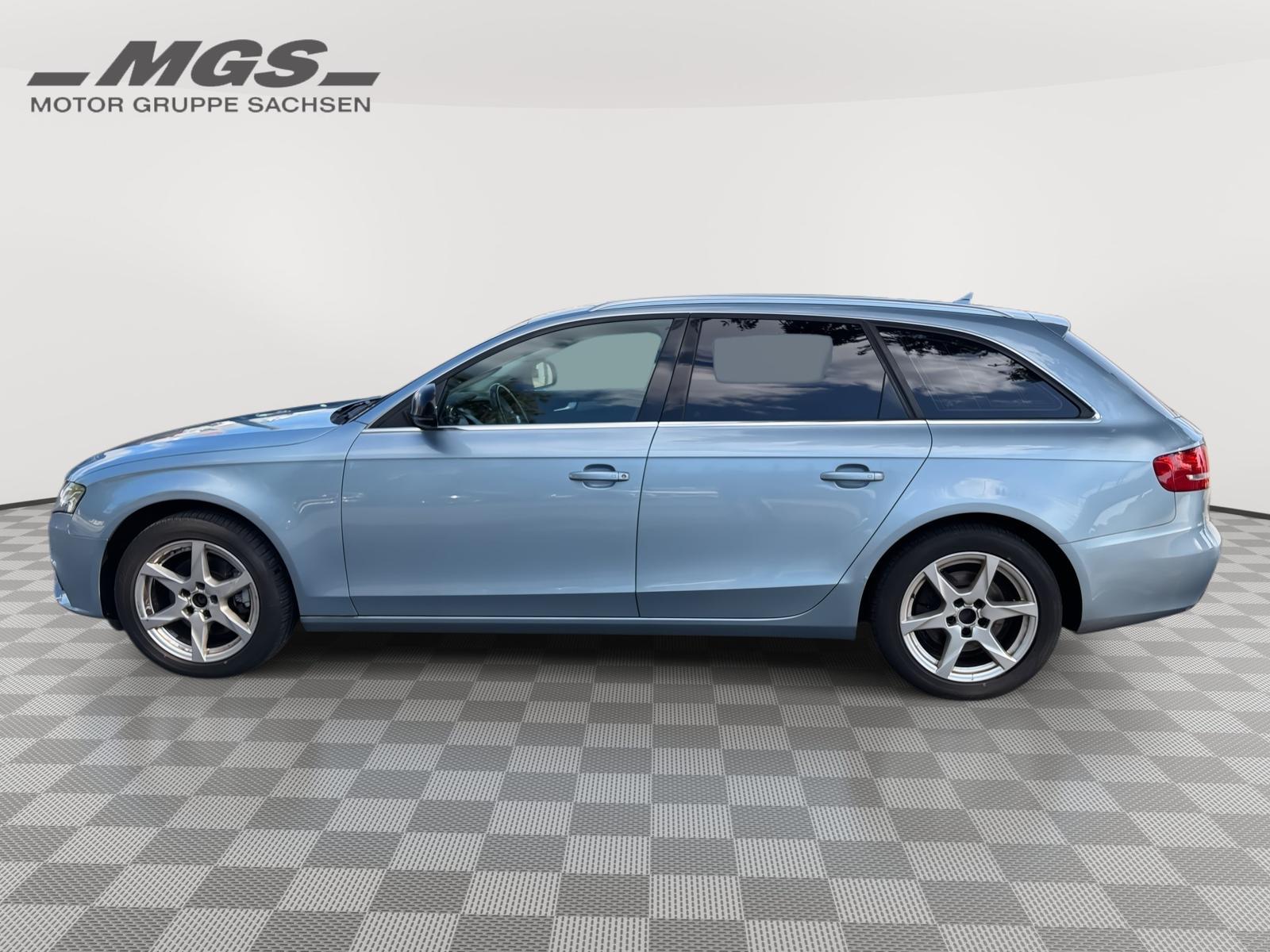 Audi A4 2008 — photo 25