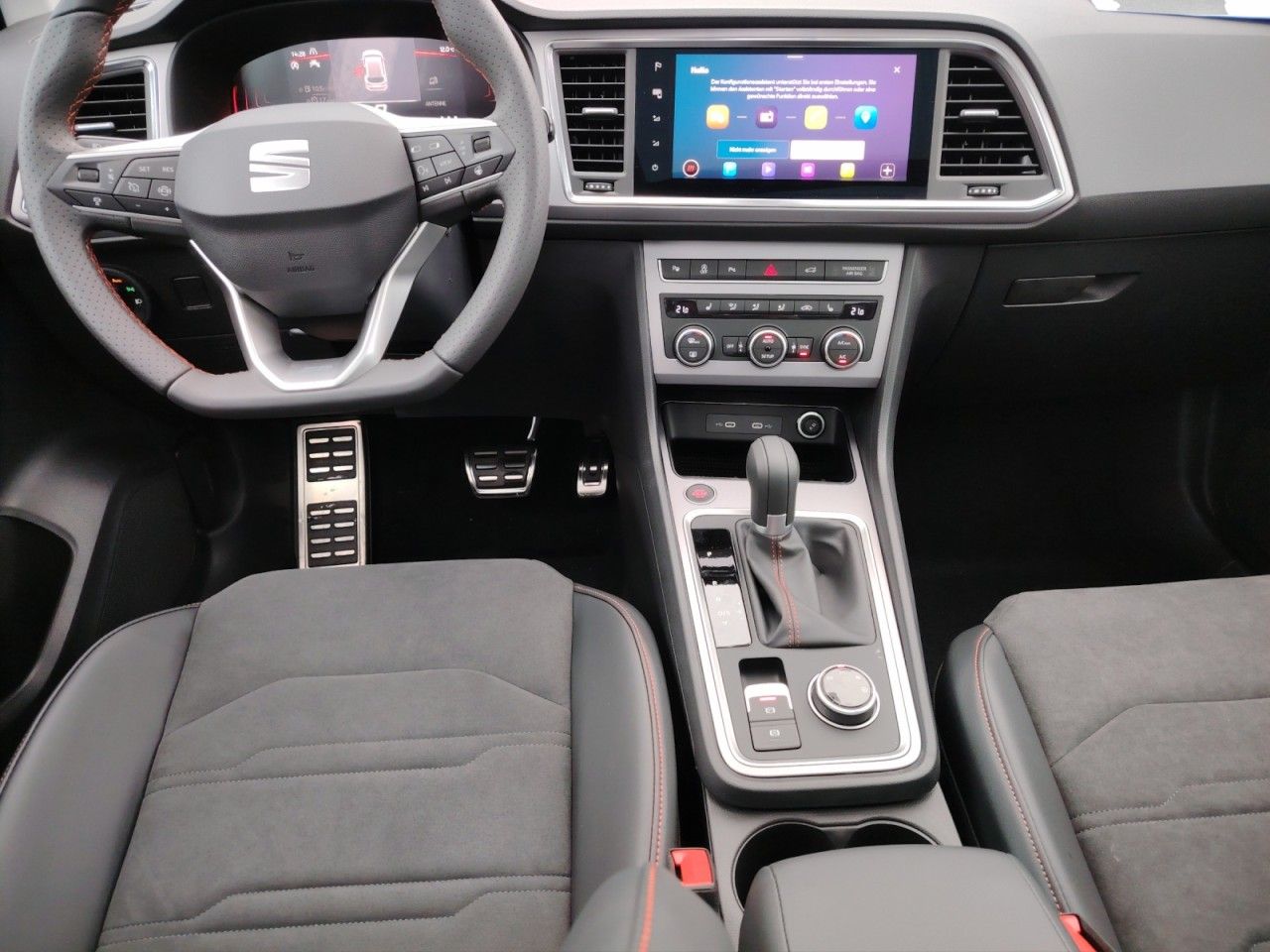Fahrzeugabbildung SEAT Ateca FR AHK,Navi,el.Heckklappe,Kamera,Panorama