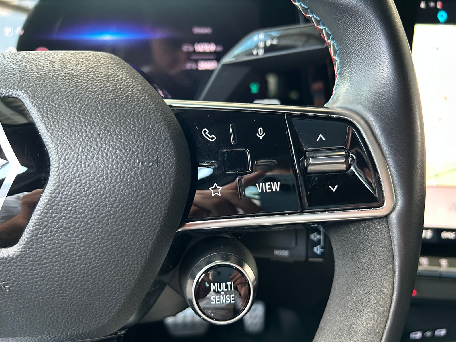 Fahrzeugabbildung Renault Austral Techno Esprit Alpine 160 MASSAGE NAV 20"
