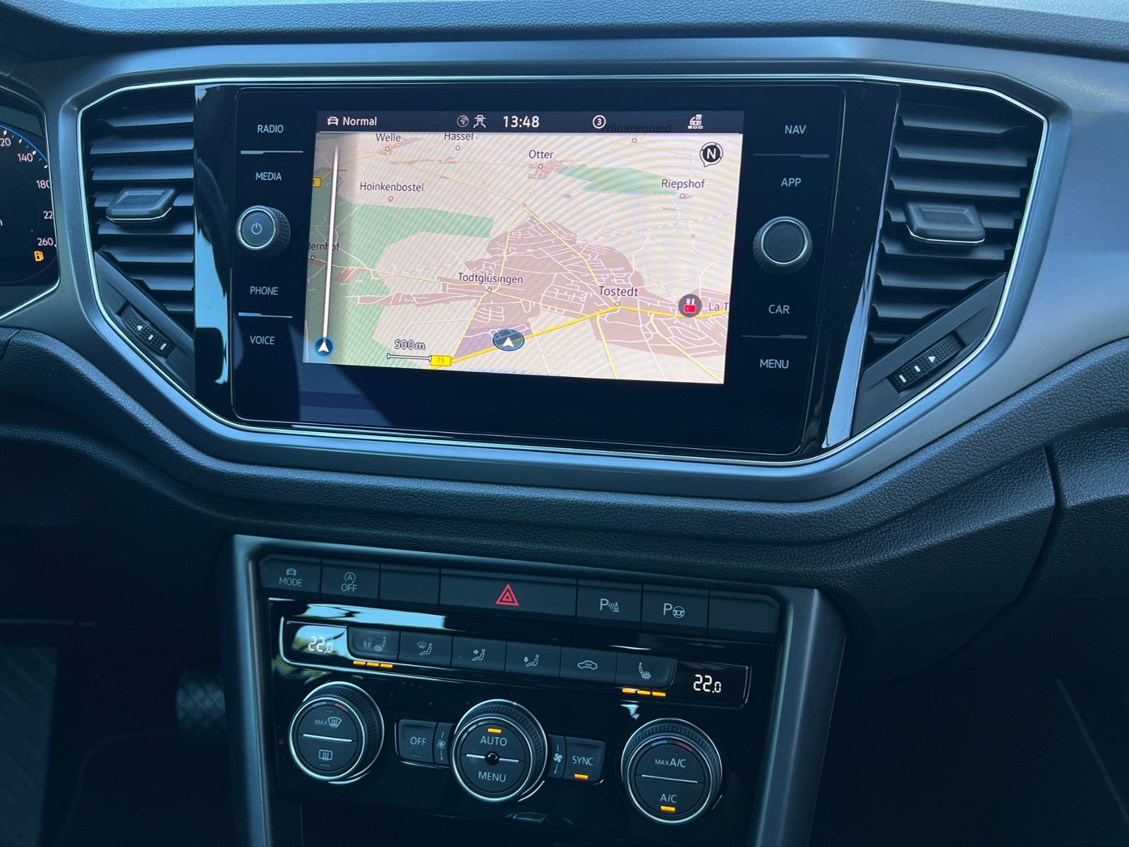 Fahrzeugabbildung Volkswagen T-Roc Cabriolet Style 1.5 TSI DSG *BlackStyle,AH