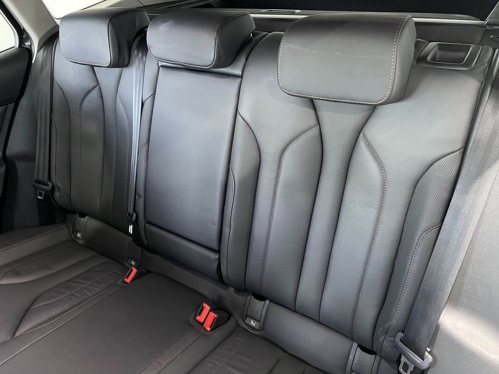 Fahrzeugabbildung SKODA Enyaq 80 Suite*Leder*LED-Matrix*Cam*AHK*