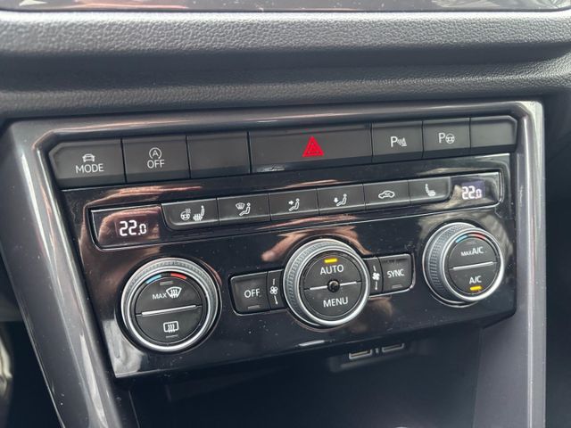 T-Roc 1.5 TSI DSG IQ.DRIVE LED AHK Kamera Navi