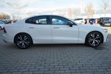 Volvo S60 2.0 R Design LED Navi 360° Keyless-Go Leder - Volvo S60: Limousine