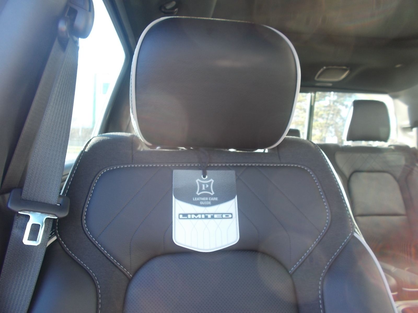 Fahrzeugabbildung Dodge RAM 1500 Limited Night 3.0 l I6 HO 100