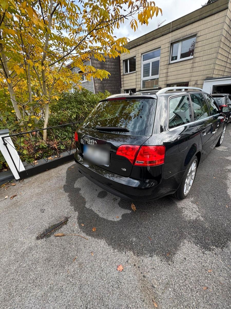 Audi A4 2005 — photo 7