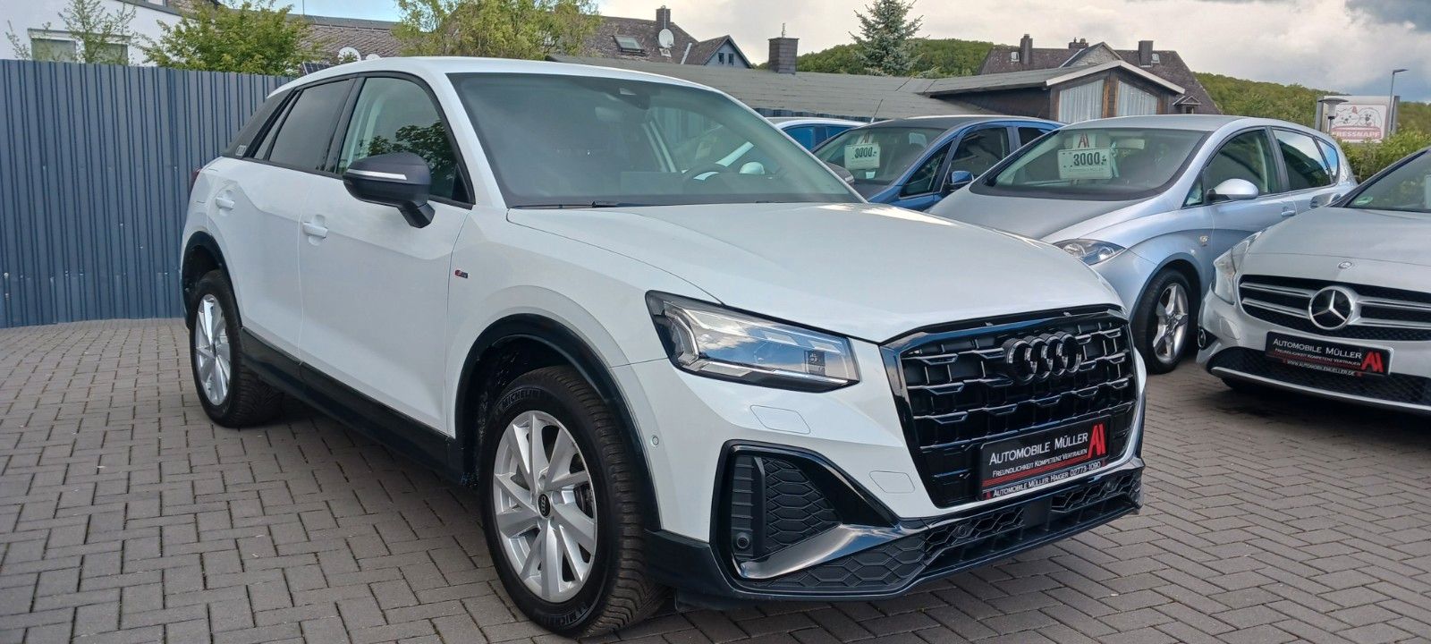 Audi Q2 35 TFSI S line AHK TWA MatrixLED el. HKL RFK