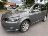 Volkswagen Touran 1.6 TDI Highline BlueMotion Technology - Volkswagen Touran: TDI Bluemotion
