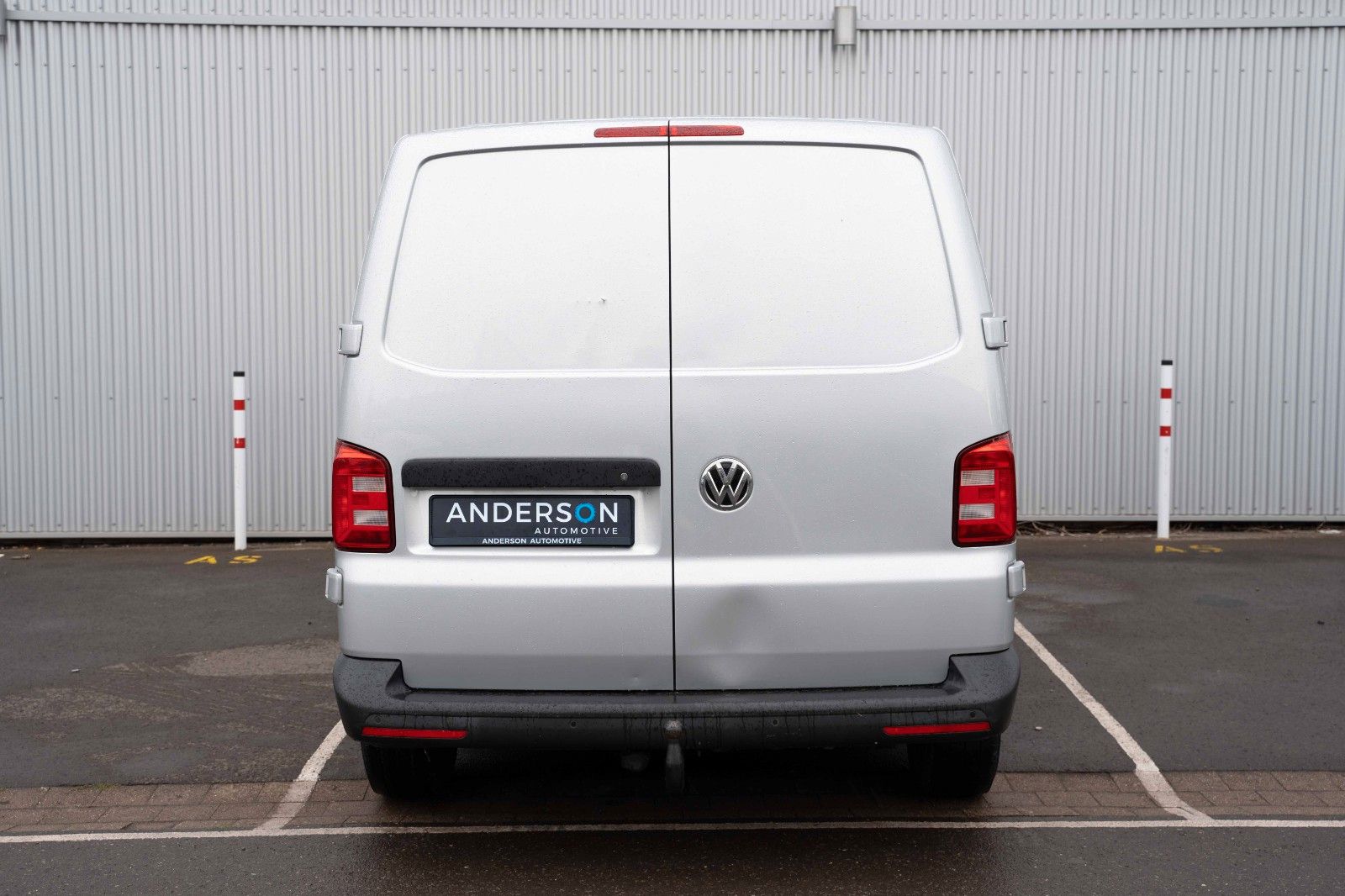 Fahrzeugabbildung Volkswagen T6 TRANSP KA LANG 2.0TDI AHK PDC TEL KLIMA