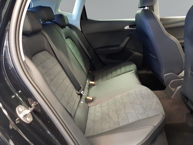 Fahrzeugabbildung Seat Arona Style 1.0TSI AHK LED SHZ Klimaaut. 18"