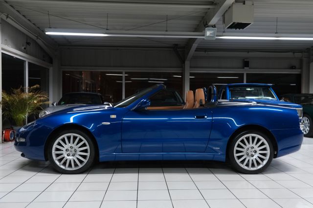 Fahrzeugabbildung Maserati Spyder Cambiocorsa/Tolle Farbgebung