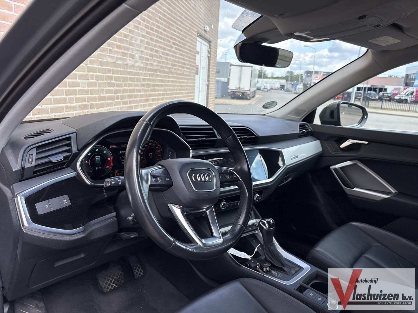 Audi Q3 35 TDI Business Edition | € 16.500,- NETTO! | imagem 3