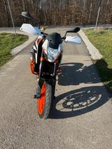 KTM Duke 690 R - KTM 690