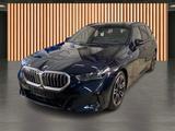BMW 520 d xDrive M Sport*Standheizung*AHK*DAB - BMW 520: Schwarz, Sportfahrwerk