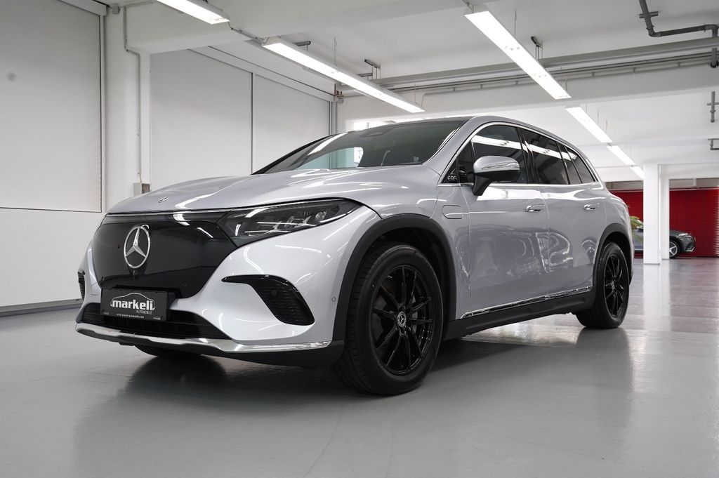 Image of Mercedes-Benz EQS SUV