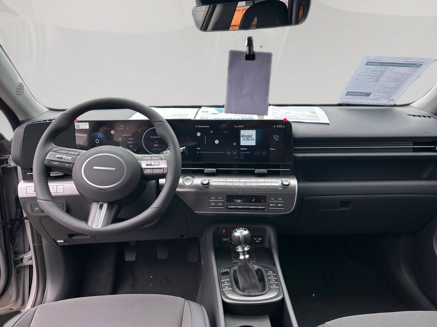 Fahrzeugabbildung Hyundai KONA 1.6 T-GDI (150 PS) Prime Teilleder, Navi, L