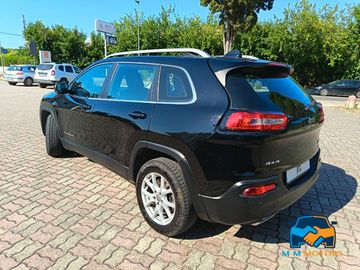 Jeep Cherokee - 7