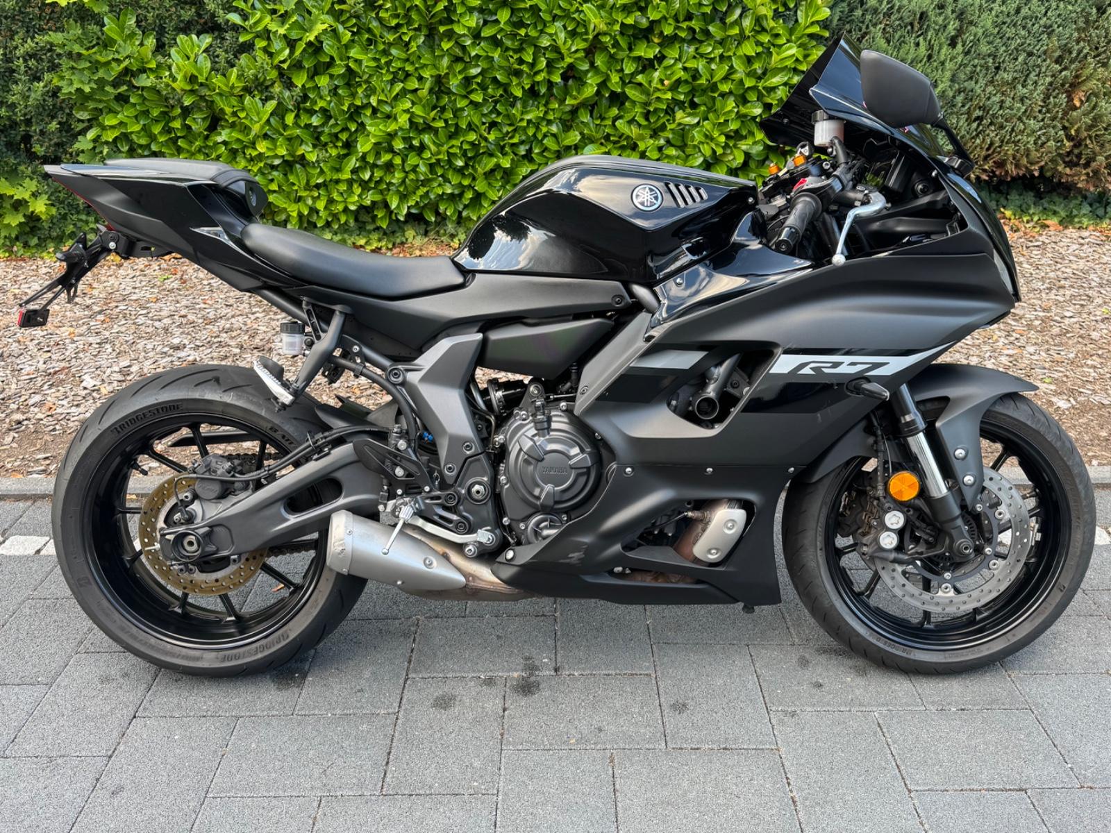 Yamaha YZF R7 1Hand 35KW